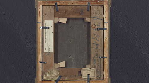 Die Rückseite des Selbstbildnisses offenbart viele Informationen: Für die Provenienzforschung sind vor allem die Stempel, Zettel und Anmerkungen interessant. Die Rückseite des Gemäldes: Man sieht den Holzrahmen mit vielen Stempel, Zetteln und Anmerkungen