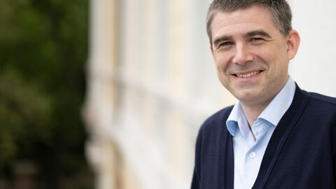 Dr. Rouven Pons im Porträt