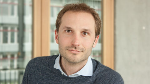 Porträtfoto von Chemiker Dr. habil. Crispin Lichtenberg