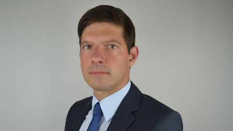 Porträt von Dr. Christoph Siart