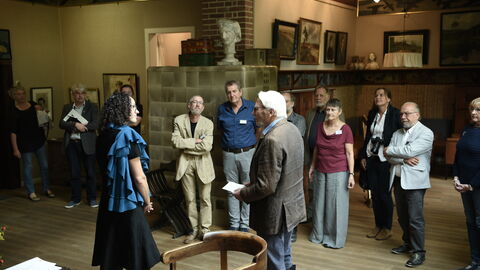 Ministerin Dorn im Otto-Ubbelohde-Haus