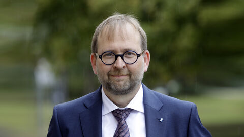 Porträt von Prof. Dr. Enrico Schleiff