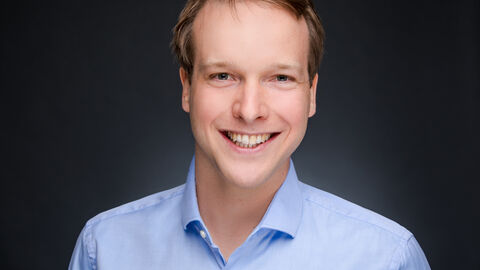 Porträt von Dr. Sebastian Eckart