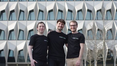 Das Projektteam von "Transfairbag", Janis Lenz, Bennet Siller und Yannick Zinner. von der Hochschule Darmstadt 