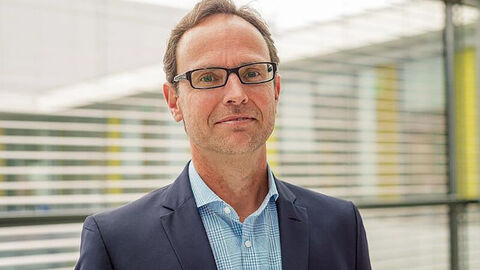 Porträt von Prof. Dr. Peter R. Schreiner