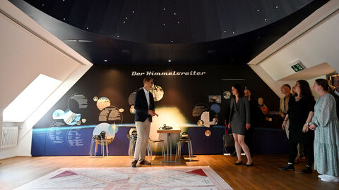 Auch der Raumfahrt widmet das Museum eine Abteilung - Astronat Thomas Reiter ist Neu-Isenburger. Die Abteilung Raumfahrt im Stadtmuseum "Haus zum Löwen"