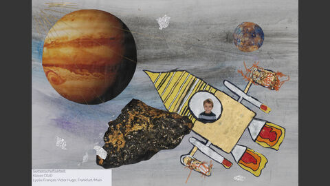 Eine Rakete im All, auf die der Künstler sein Foto geklebt hat.