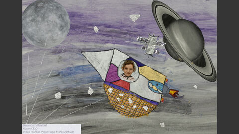 Eine Rakete im All, auf die die Künstlerin ihr Foto geklebt hat.