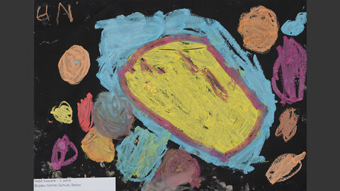 Bunte Flecken auf schwarzem Untergrund