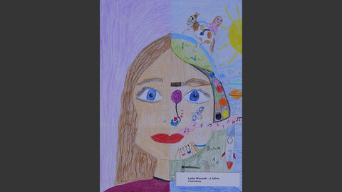 Lotte Wenzek (7 Jahre), Frankenberg, Kategorie Anerkennungspreis 6 bis 8 Jahre Selbstportät der Künstlerin: Eine Gesichtshälfte ist unverändert, in der anderen spiegeln sich ihre Leidenschaften - Musik, Pferde, Freunde.