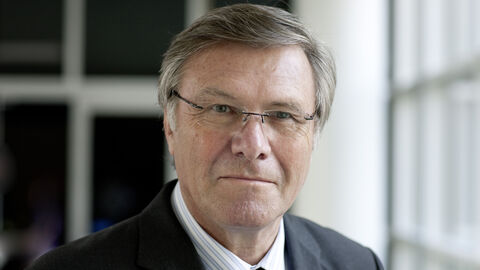 Porträt von Dr. Wolfgang Gerhardt