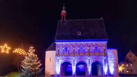 Das bleu erleuchtete Kloster Lorsch