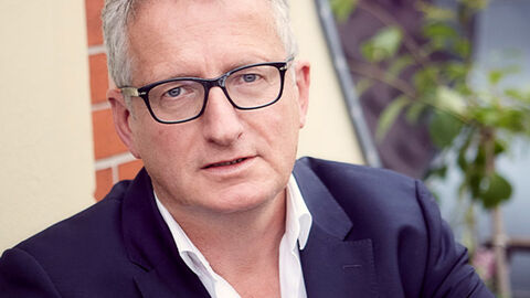 Thomas Sparr, Mitglied des Wissenschaftlichen Beirats der documenta und Museum Fridericianum gGmbH Porträt von Thomas Sparr