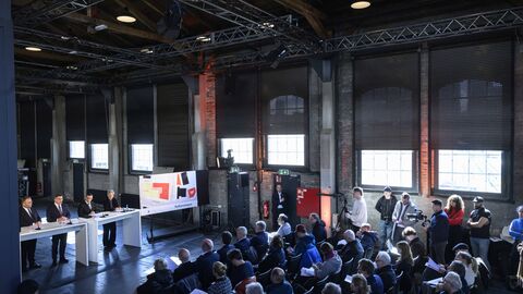 Impressionen der Pressekonferenz zur Vorstellung der Pläne für den Kulturcampus Frankfurt. Blick in den Saal, in dem die Pressekonferenz zum Kulturcampus stattfand.