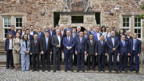 Impressionen vom Besuch der VGU-Delegation im Bergpark Wilhelmshöhe. Impressionen vom Besuch der VGU-Delegation im Bergpark Wilhelmshöhe.