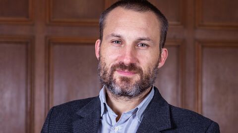 Prof. Dr. Alexandre Obertelli von der TU Darmstadt erhält einen ERC Advanced Grant in Höhe von 2,9 Millionen Euro für sein Forschungsprojekt HYPER. Porträt von Prof. Dr. Alexandre Obertelli