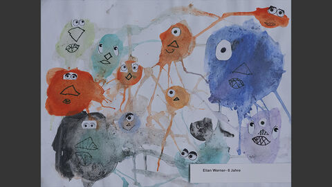 Bunte Gesichter, aus Farbklecksen geformt