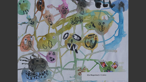 Ella Wagenbach (6 Jahre), Klasse 1 der Peter-Härtling-Schule Wetzlar, Sonderpreis Bunte Gesichter, aus Farbklecksen geformt