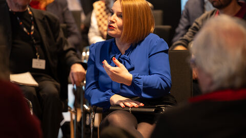 Impressionen von der Fishbowl-Diskussion beim Berlinale-Empfang in der hessischen Landesvertretung 2026.