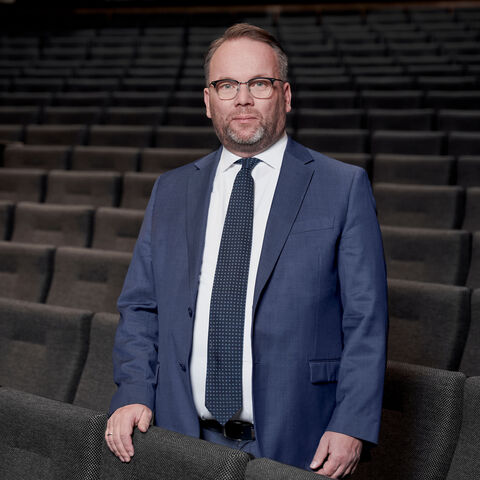 Timon Gremmels, Hessischer Minister für Wissenschaft und Forschung, Kunst und Kultur Porträt von Timon Gremmels