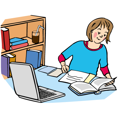 Eine junge Frau arbeitet am Schreibtisch mit Laptop,Heften und Büchern